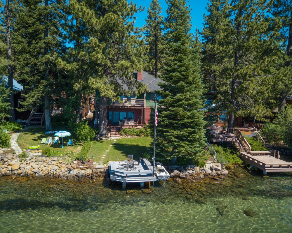 North S Retreat Lakefront 7422 Lake Boulevard Tahoe North S Retreat Lakefront 7422 Lake Boulevard Tahoe Vista Ca