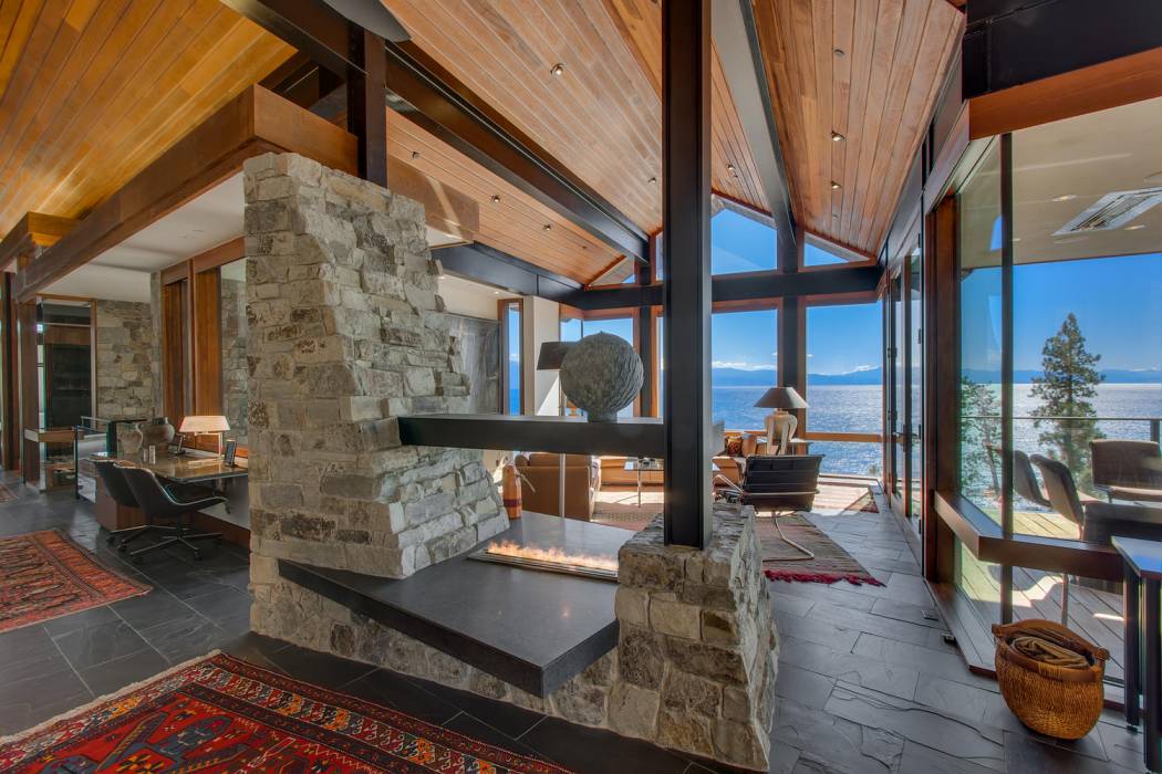 6229 North Lake Boulevard - Lake Tahoe real estate