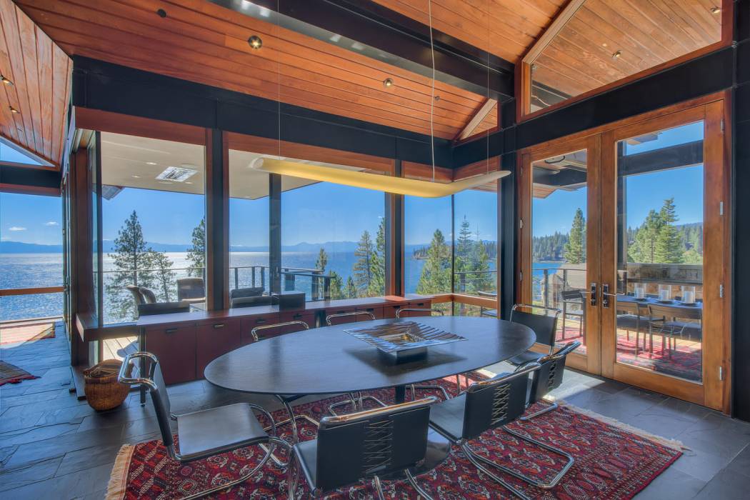 6229 North Lake Boulevard - Lake Tahoe real estate