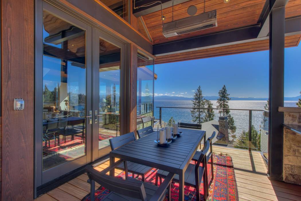 6229 North Lake Boulevard - Lake Tahoe real estate