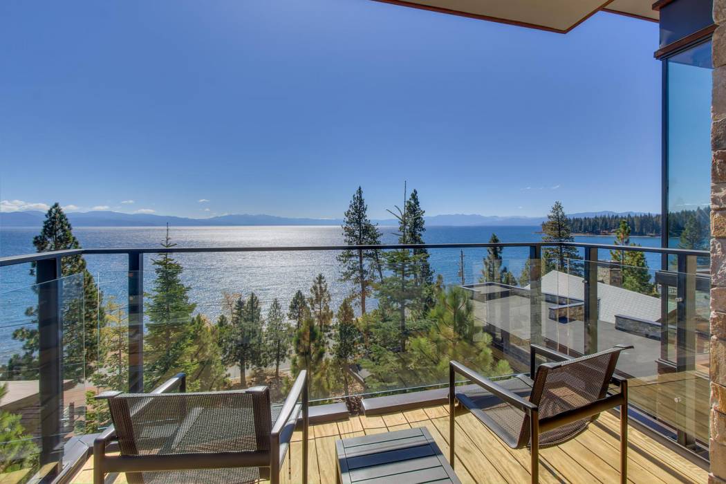 6229 North Lake Boulevard - Lake Tahoe real estate