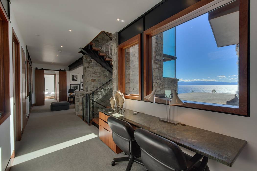 6229 North Lake Boulevard - Lake Tahoe real estate