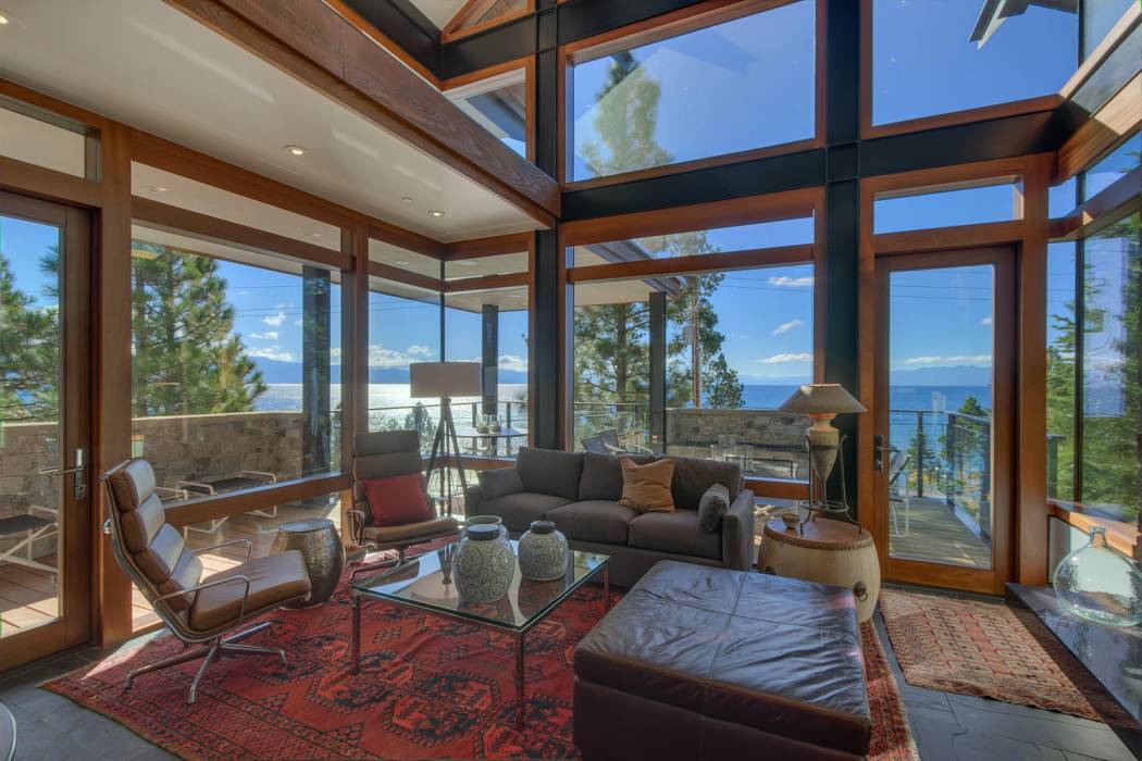 6229 North Lake Boulevard - Lake Tahoe real estate