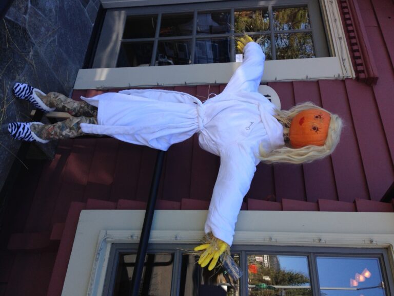 scarecrow
