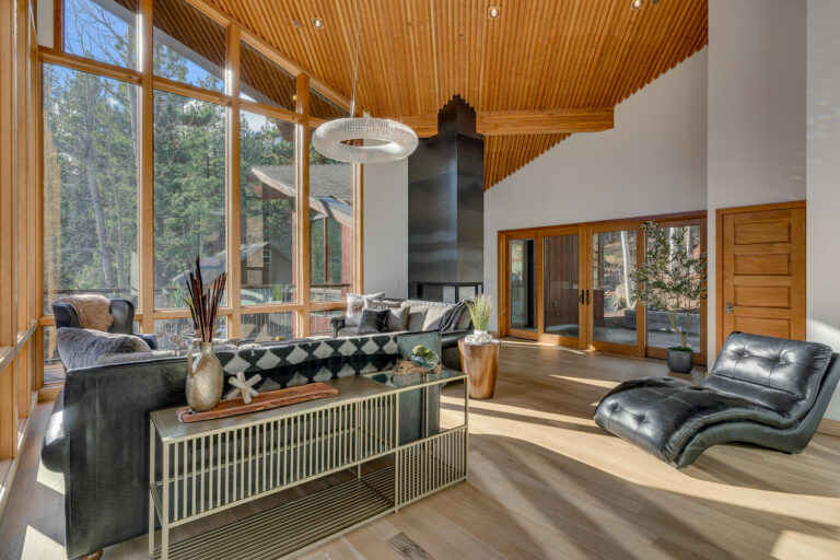 Klaussen Cabin