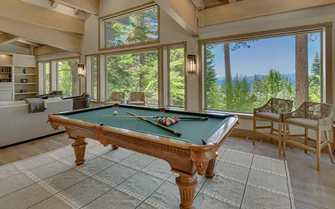 VR amenity - pool table
